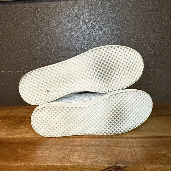 Steve Madden Silver and White Rhinestone Men's Sneakers - Picture 5 of 5